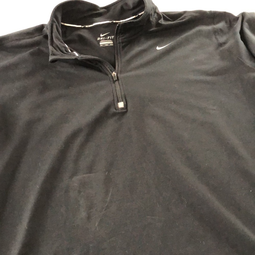 NIKE DRI-FIT BLACK JACKET WMN'S XXL. 1/4 ZIP. THUMB EXITS. - Picture 8 of 8